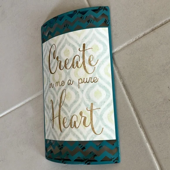 Home Wall Decor Item - Picture 4 of 12